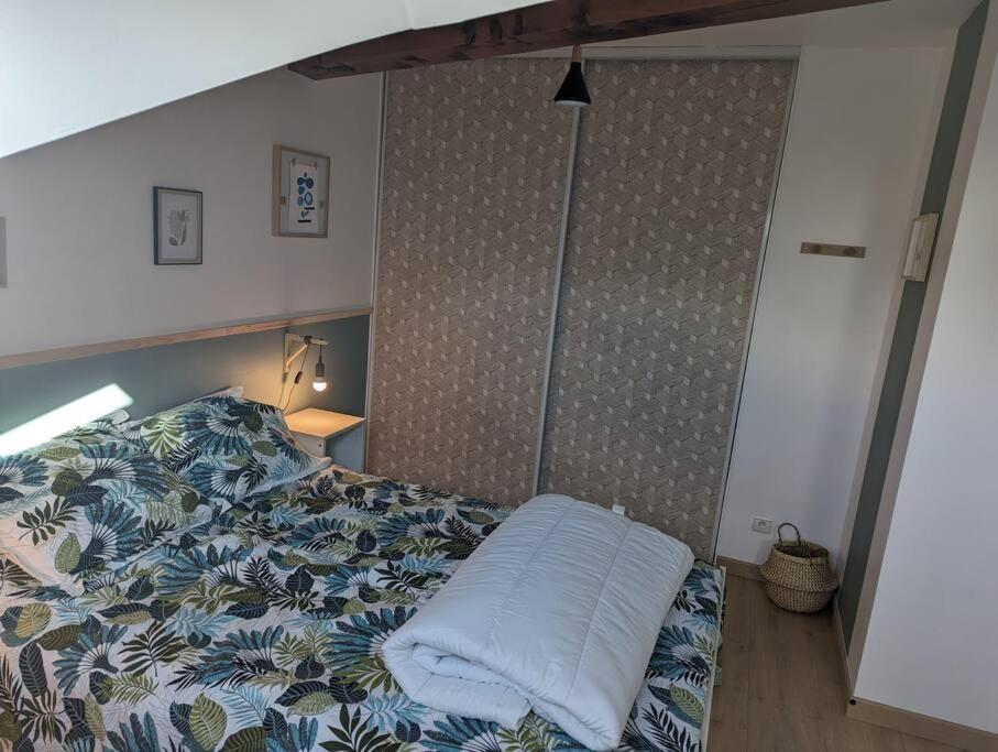 Spacieux / T2 Refais A Neuf / Proche Centre Apartment *